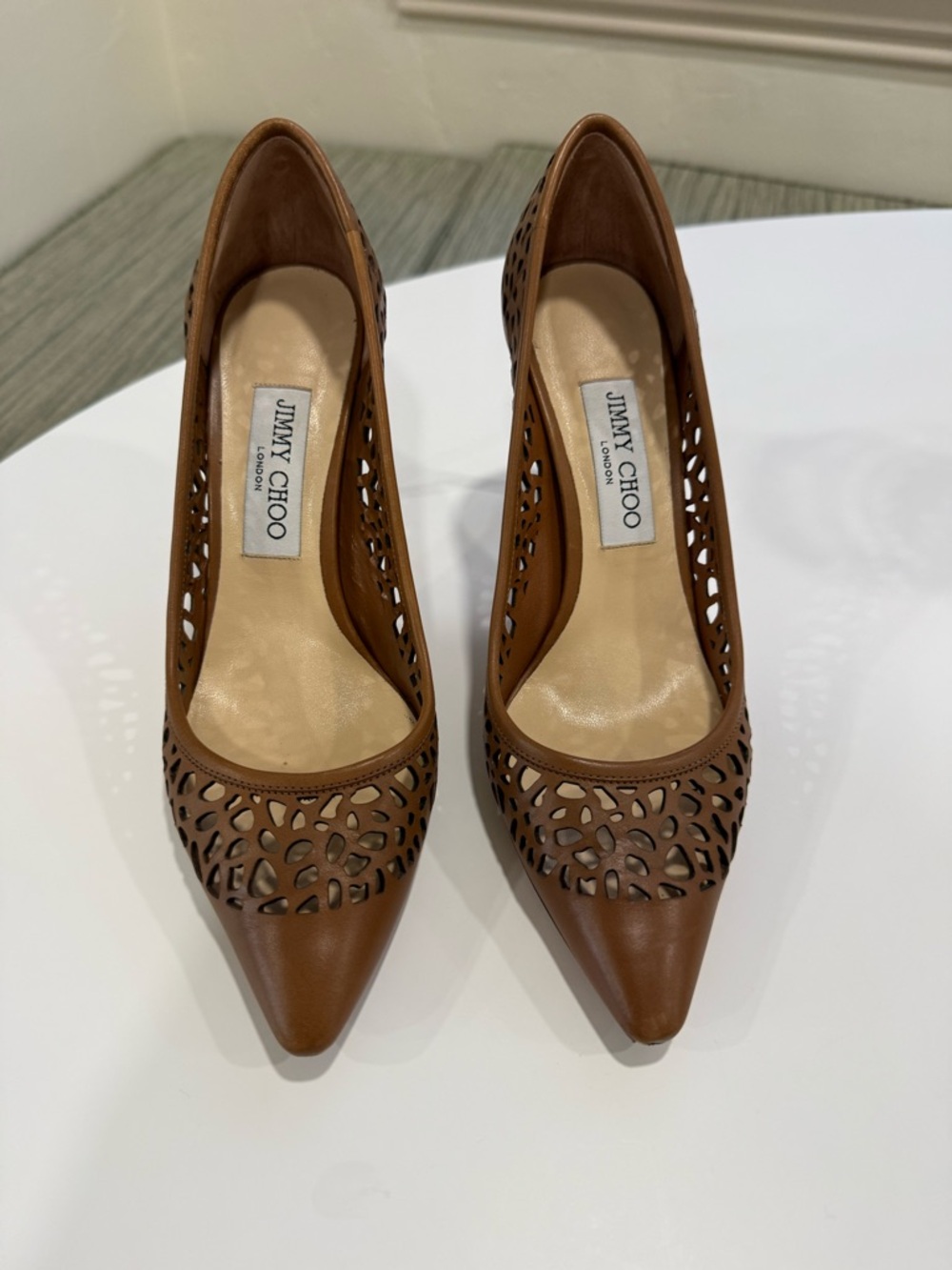 Jimmy Choo Women's Brown Laser-Cut Pointed-Toe Pumps Sz 39